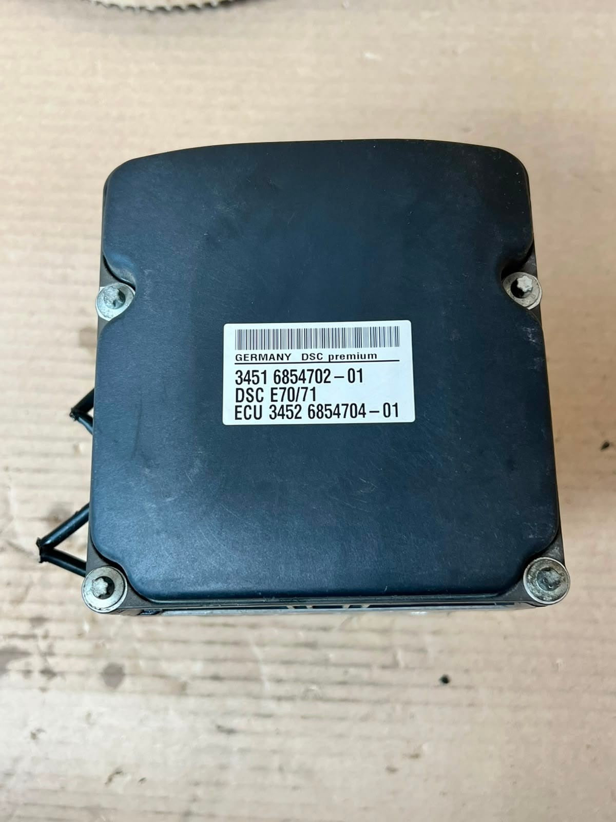 2007-2013 BMW X5 E70 ABS HYDRAULIC PUMP Control Module 6854702 OEM