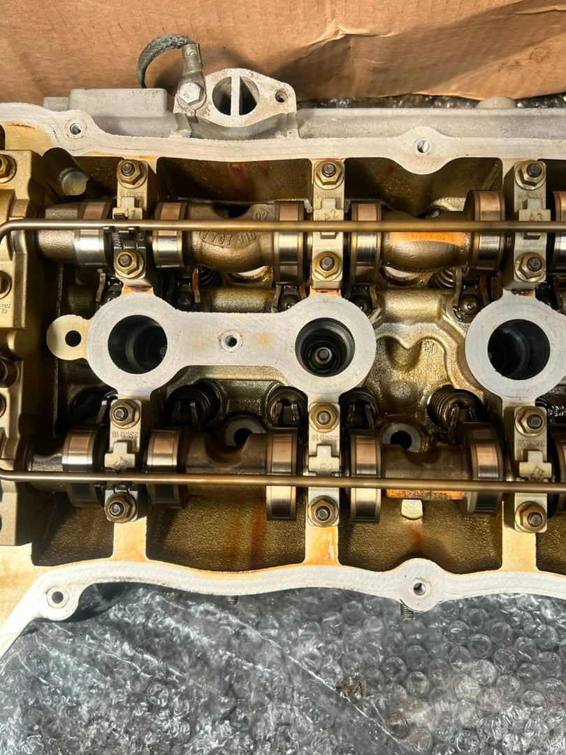 2005-2011 BMW 3 1 Series N45B16A E90 E81 E87 Cylinder Head 7505975 OEM