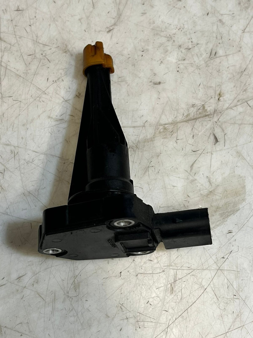 2015-2020 BMW X1 X3 X4 X5 X6 328D 335I 435I 535I Engine Oil Level Sensor 8608780