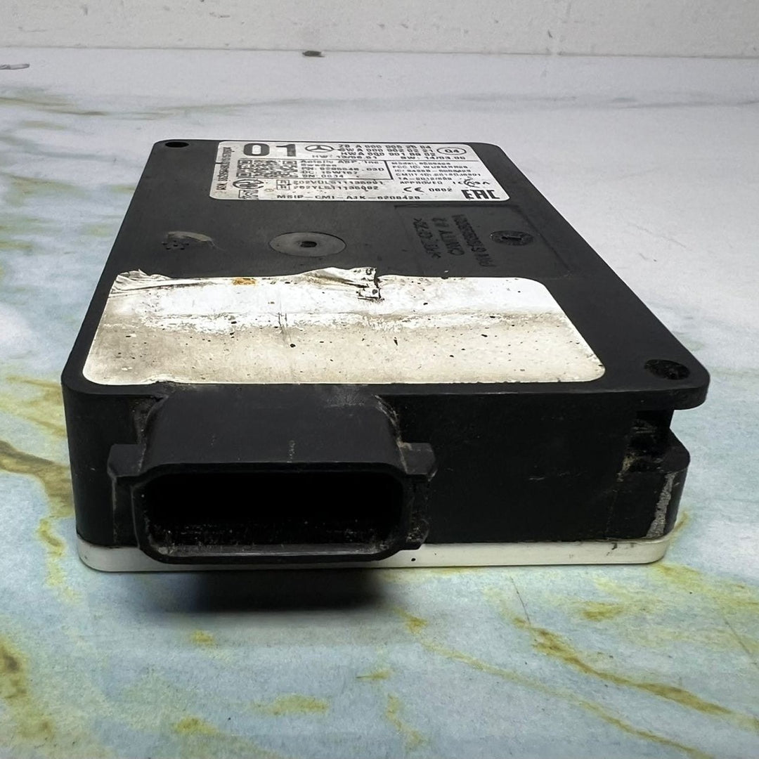 Mercedes Blind Spot Assistant Radar Sensor A0009052504 E CLA CLS ML GL Class.
