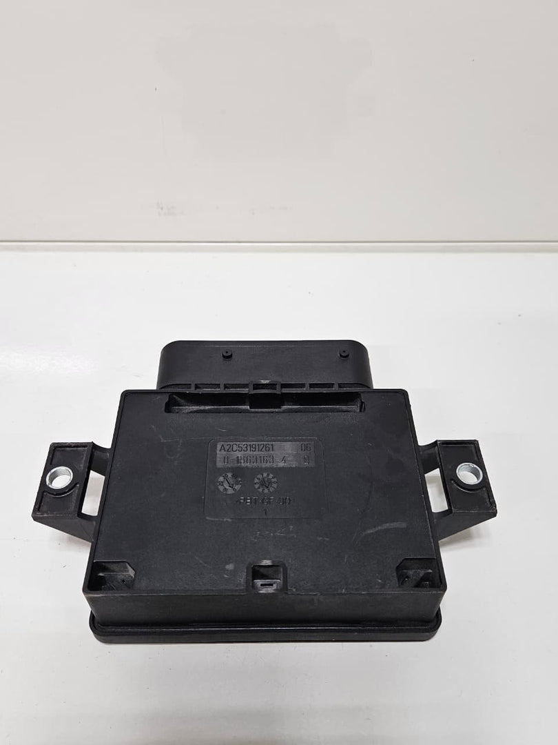 OEM BMW F10 F11 F06 X3 X4 EMF PARKING BRAKE CONTROL UNIT 6858017