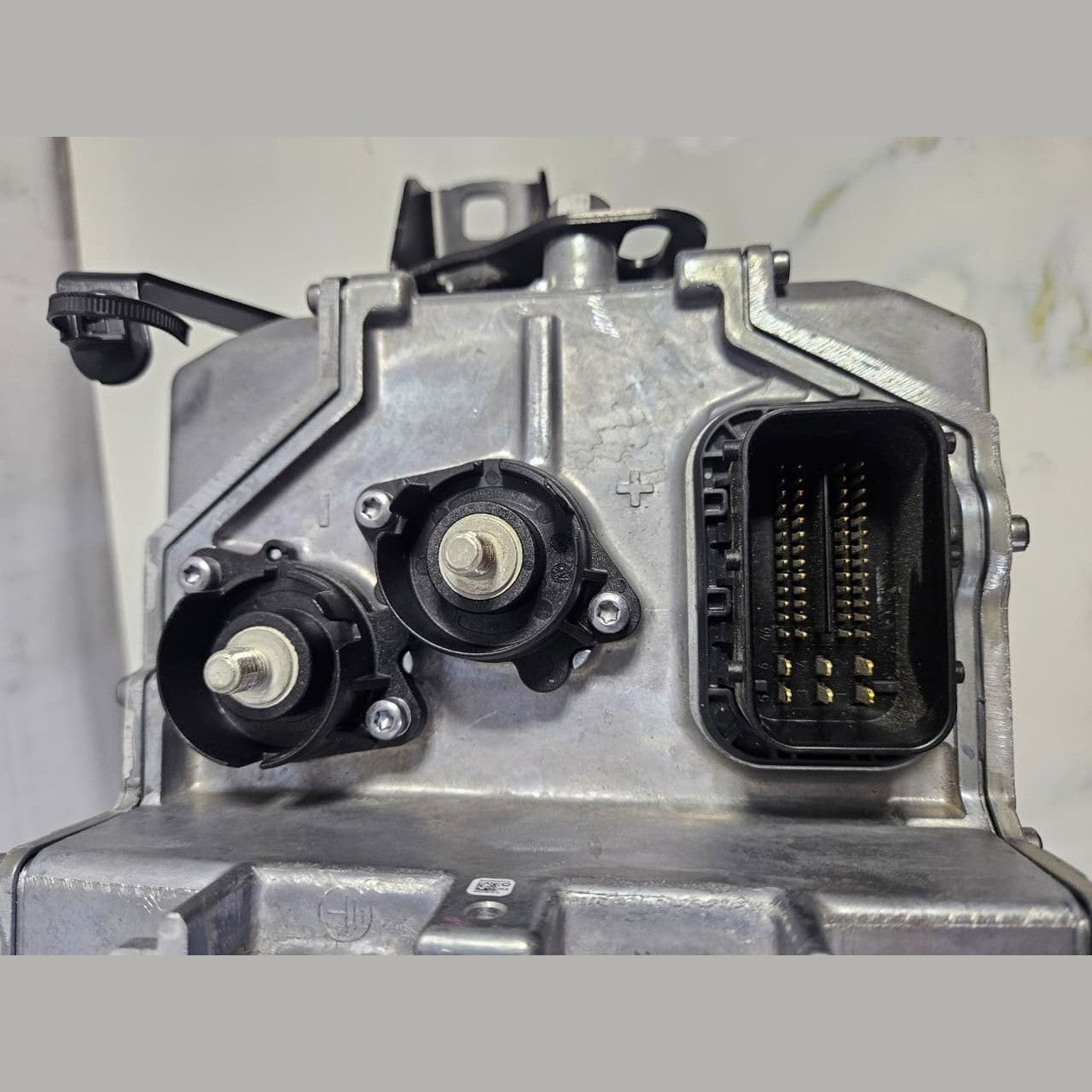 Genuine 2024 BMW XM G09 Voltage Converter Inverter 5A8FEF0 used 20km