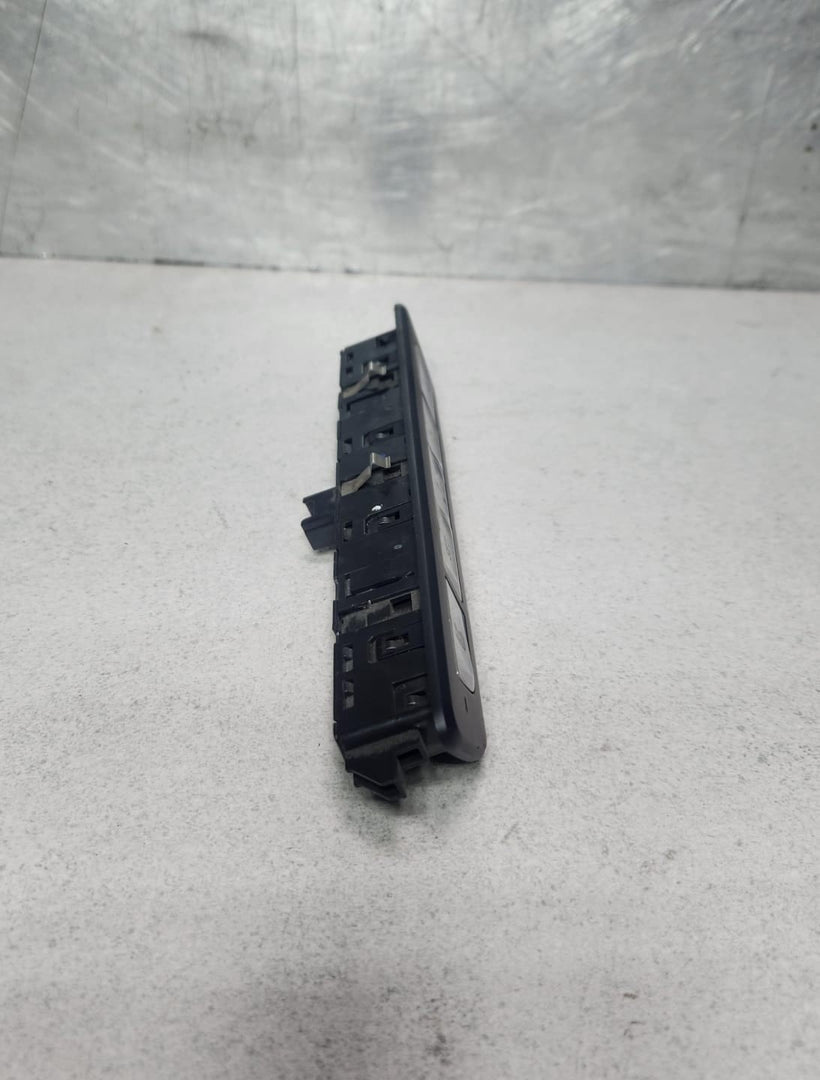 2016-2019 BMW 750i Front Left Driver Seat Control Switch 9382799 G11 G12 740i 