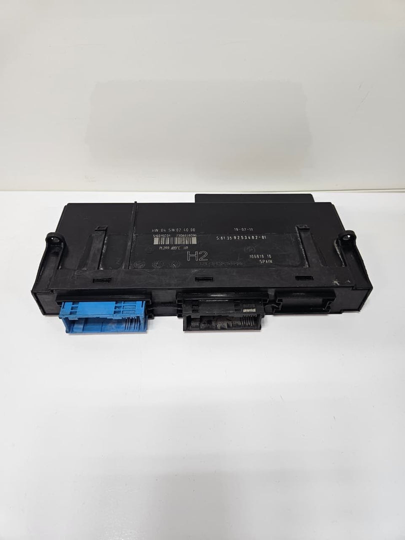 BMW E87 Junction Box ECU Body Control Module Unit H2 PL2RR JBBFE 9253482 OEM