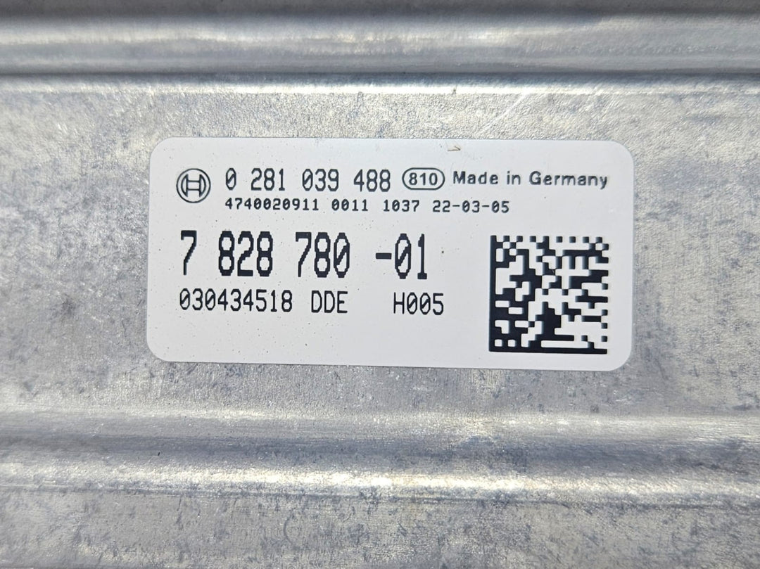 OEM BMW G07 BMW X7 30dX MAY 2022 ENGINE CONTROL ECU KIT DDE BOSCH 7828780 RHD