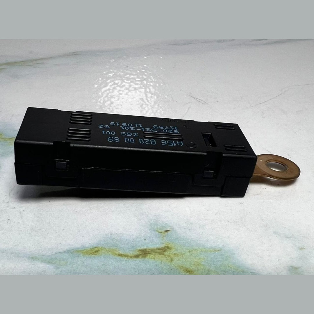 2015-2023 Mercedes-Benz C300 Antenna Amplifier A1568200089 W205 C-Class X253 GLC