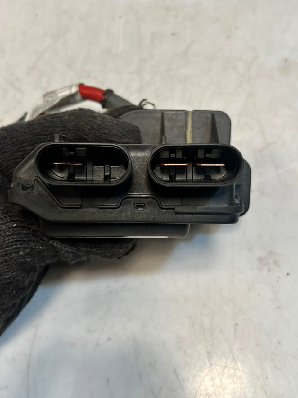 BMW X5 F15 X6 F16 B+ Power Distribution Junction Terminal Box 9285505