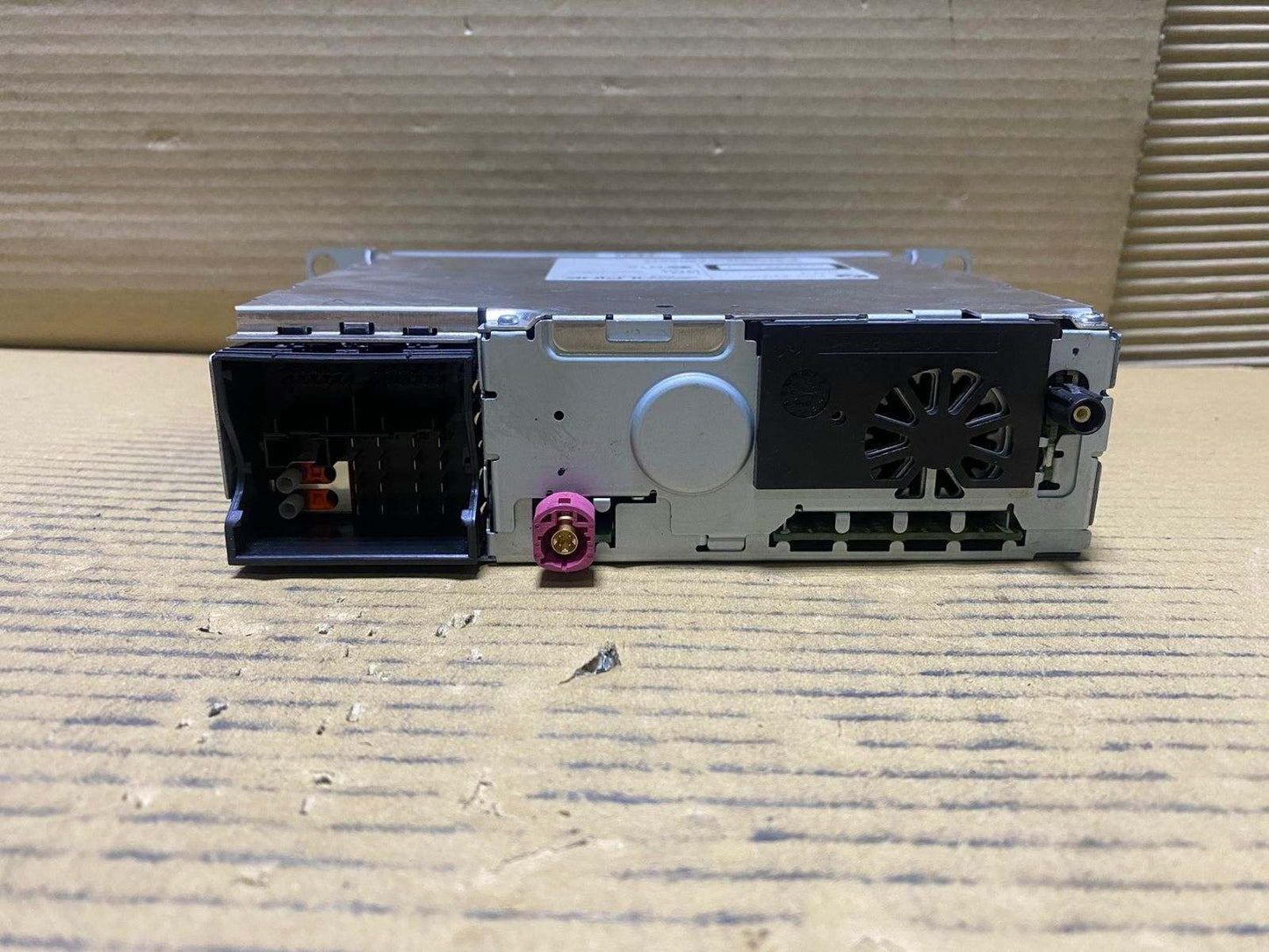 BMW Radio Cd Player Head Unit 9272002 F10 F11 and 6 Series F12