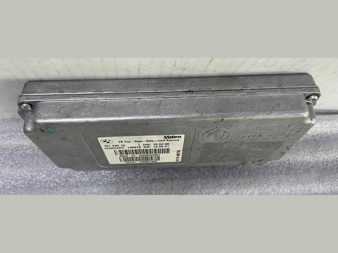 OEM BMW F10 M6 F13 COUPE REAR VIEW CAMERA CONTROL MODULE 908477B