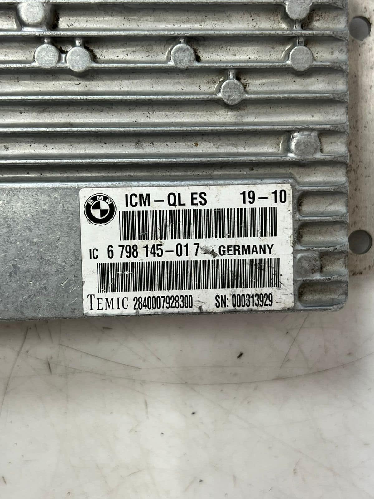 2010-13 BMW F01 740i and F07 740i Integrated Chassis Control Module 6798145 OEM