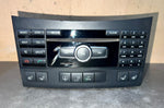 Bild in die Galerieansicht laden, 2010-2014 Mercedes W212 E-Class Radio Audio Head Unit CD Player A212 9005818 OEM
