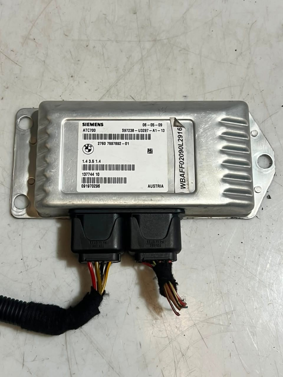2007-2010 BMW X5 E70 and X6 E71 Transfer Case Control Module 7597892 OEM