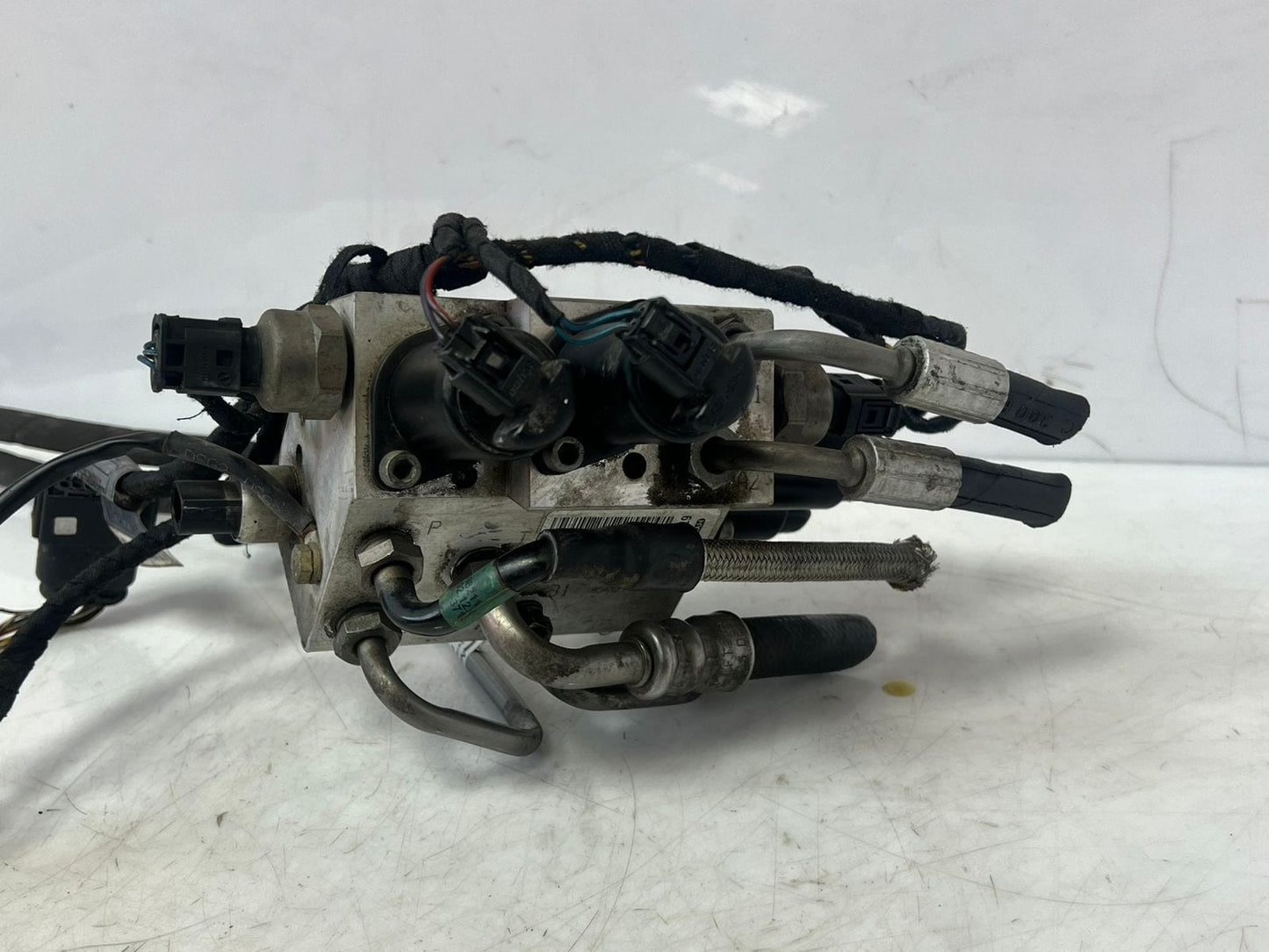 2002-2005 BMW 7' 745i 760Li Dynamic Drive Hydraulic Pump 6758704 OEM