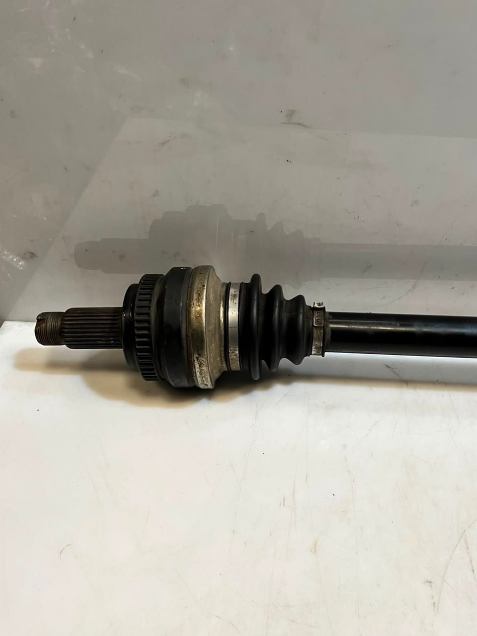 2004-2011 BMW X3 E83 3.0L XDRIVE Rear Drive AXLE Shaft 3417391 OEM