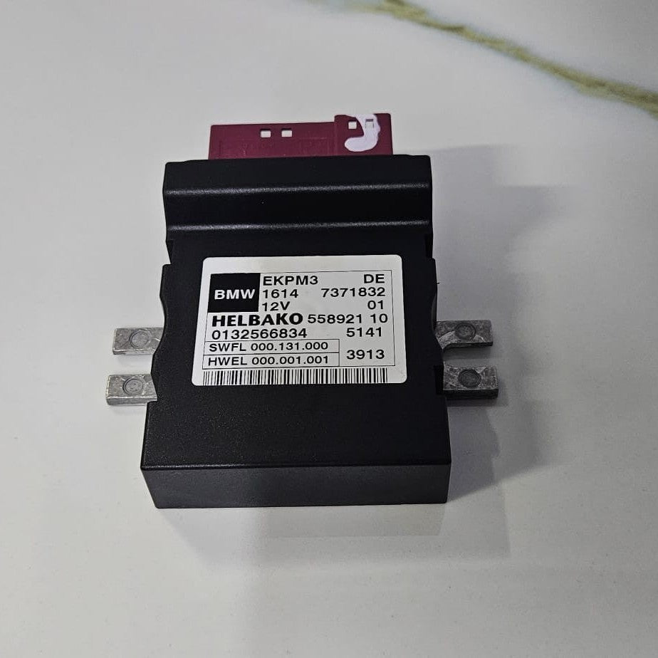 OEM 09-15 BMW F01 F02 740i N55 Helbako EKPM3 Fuel Pump Control Module 7371832