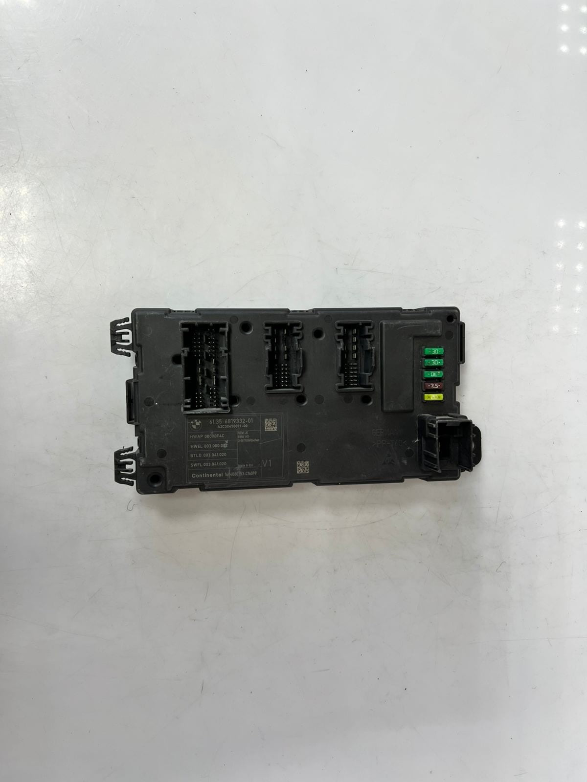 2012-2016 BMW F20 F21 F30 F31 F32 Rear Body REM Control Unit Module 6819332