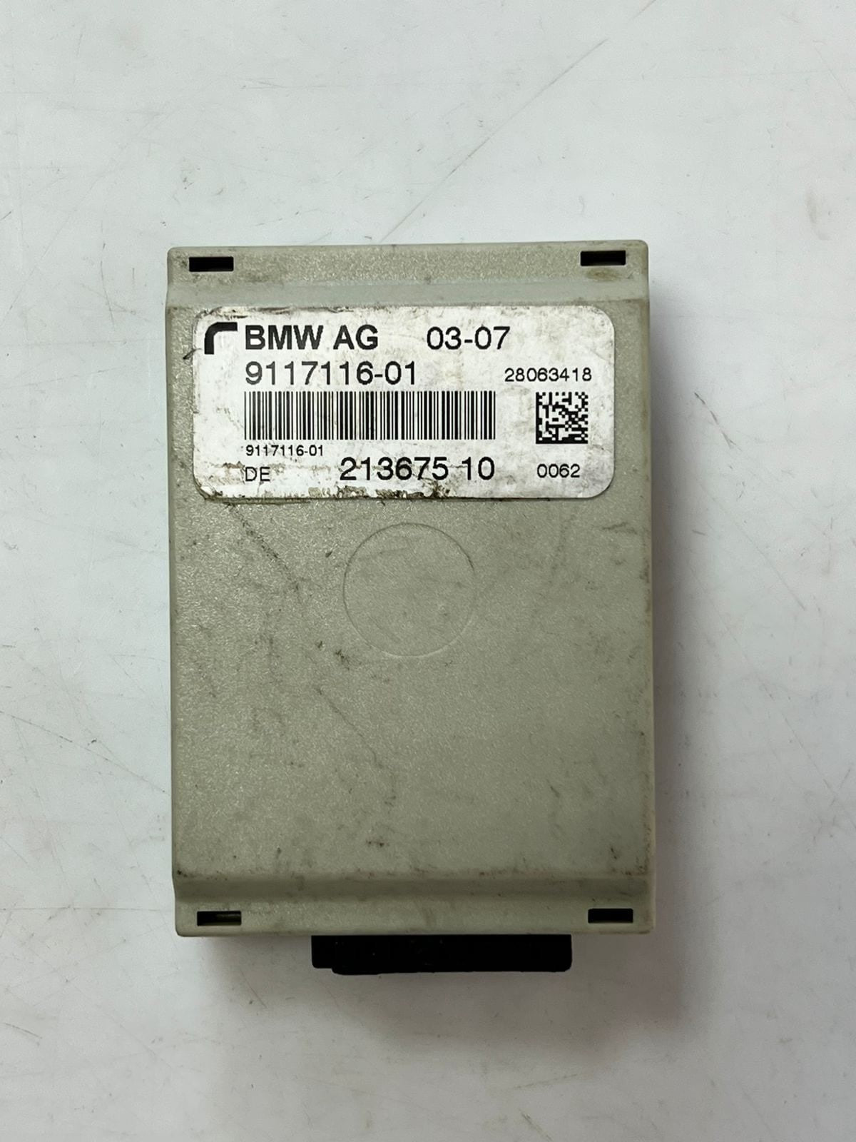 2007 BMW E60, E61, E90, E91, E92, E93 Antenna Module Radio Control Unit 9117116