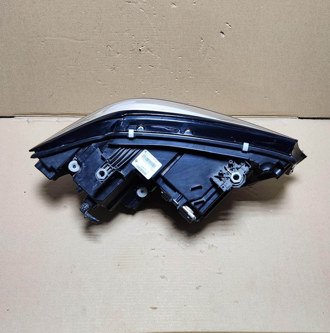 Genuine 2019-2023 BMW 330i Front LEFT Headlight 9481715 G20 and G21