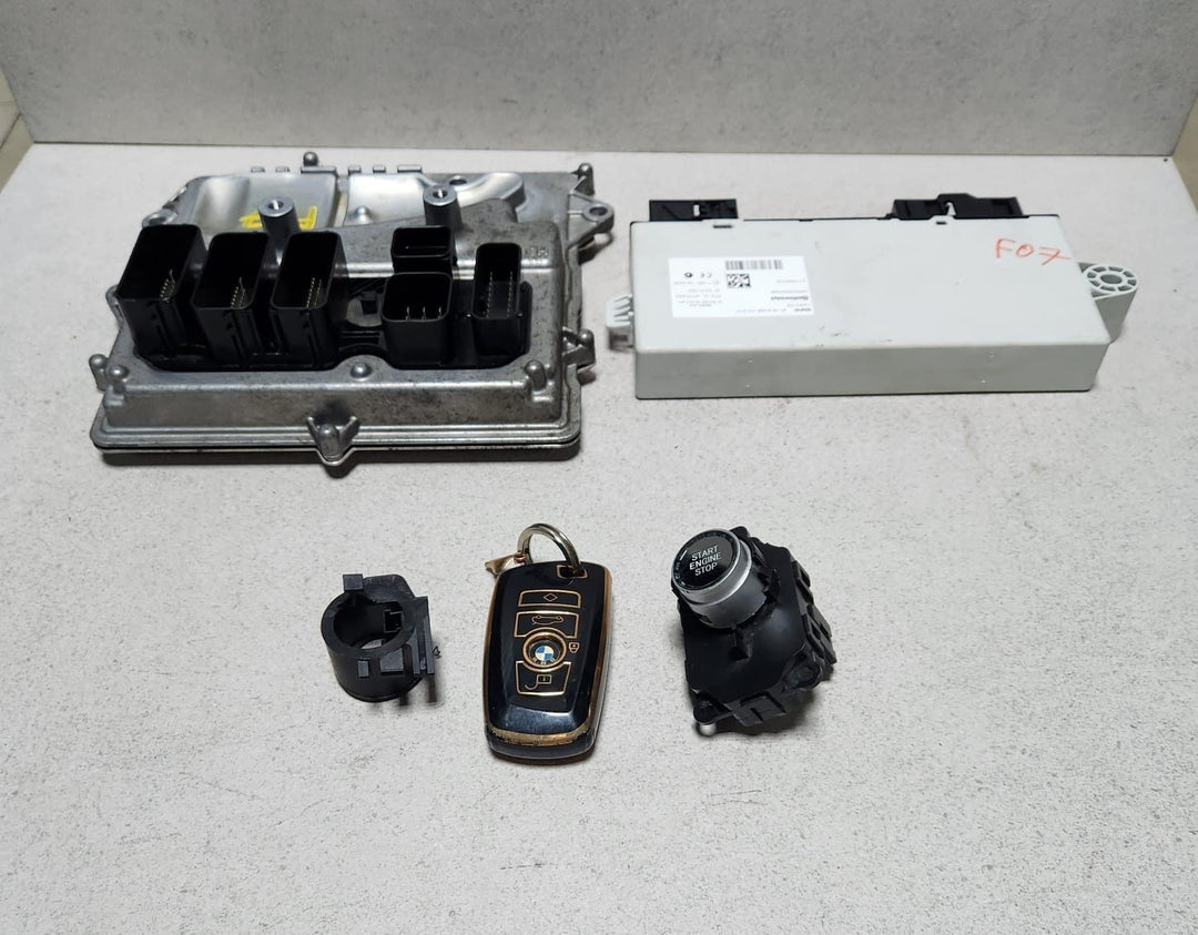 2011 BMW F07 GT 535I N55 3.0 Engine Control Unit 8618449 ECU SET 
