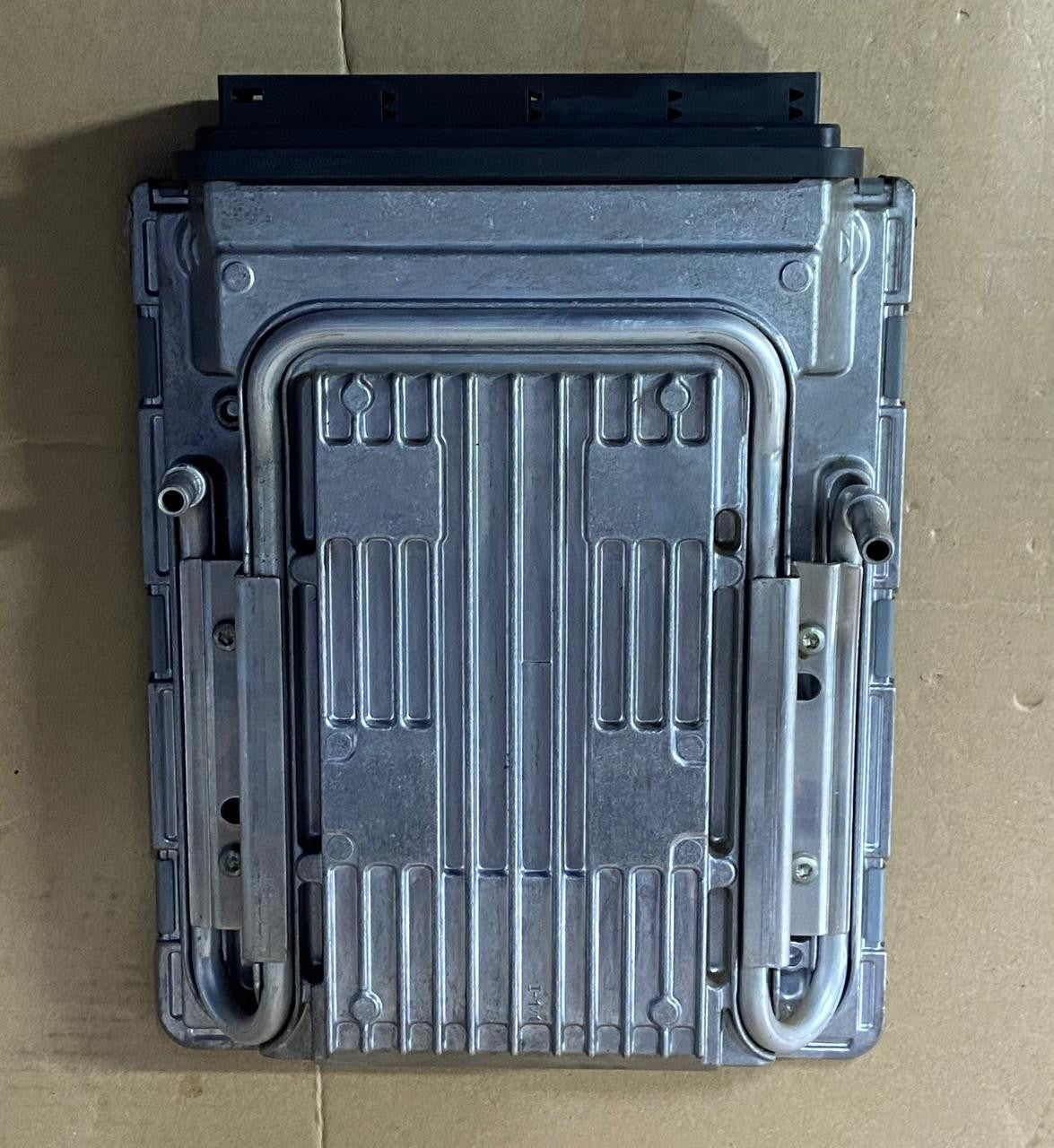 OEM BMW F10 N63 ENGINE CONTROL UNIT DME MSD85 ECU SET 7613202