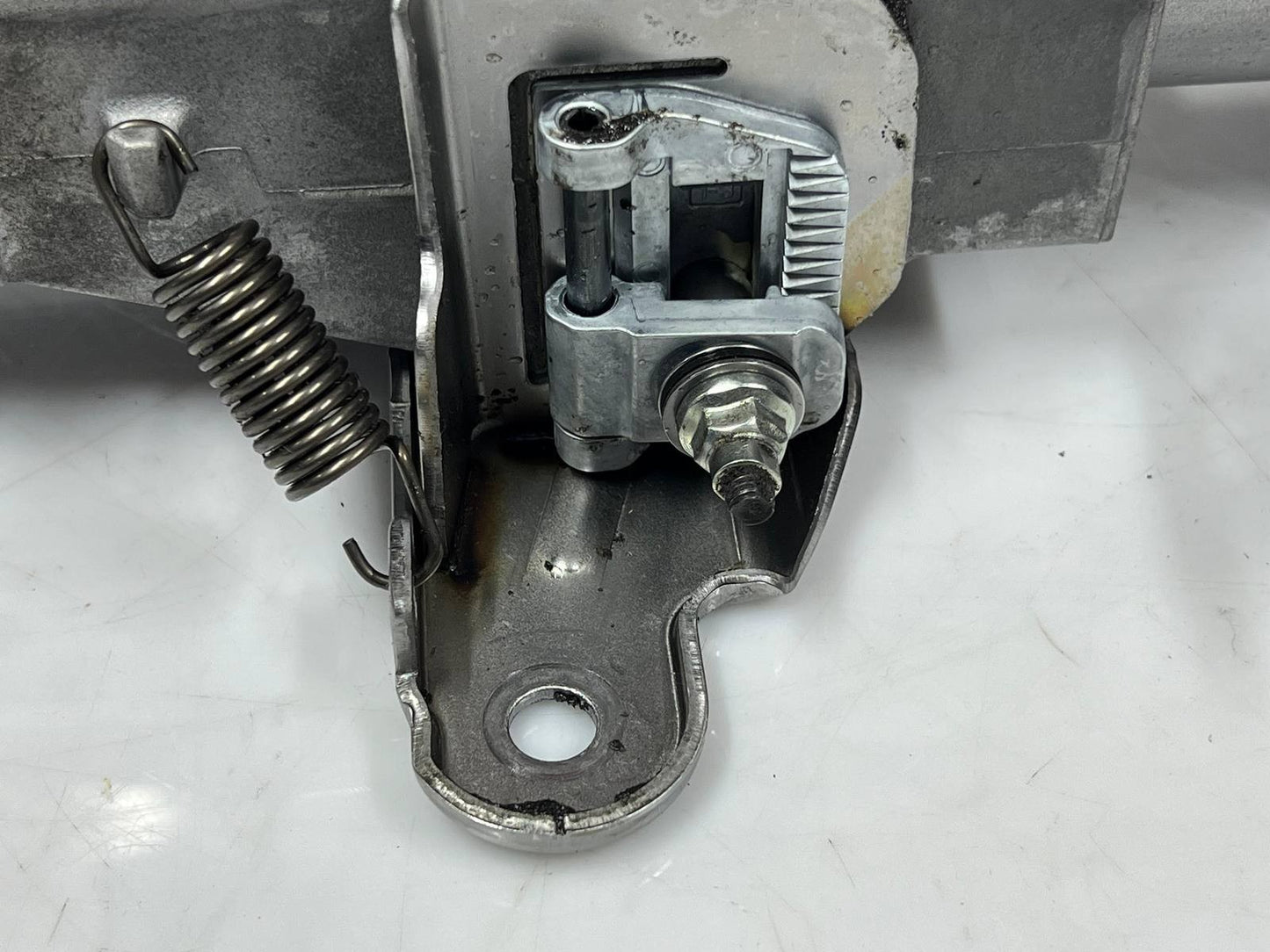2018-2025 BMW X3 Manual Adjustment Steering Column 6896187