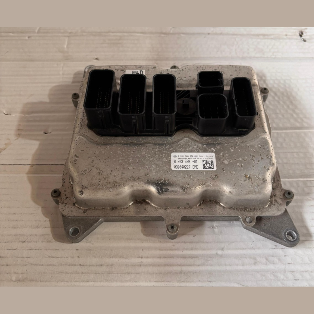 BMW X1 E84 20I 28I N20 ENGINE ECU DME COMPLETE SET - 8603576