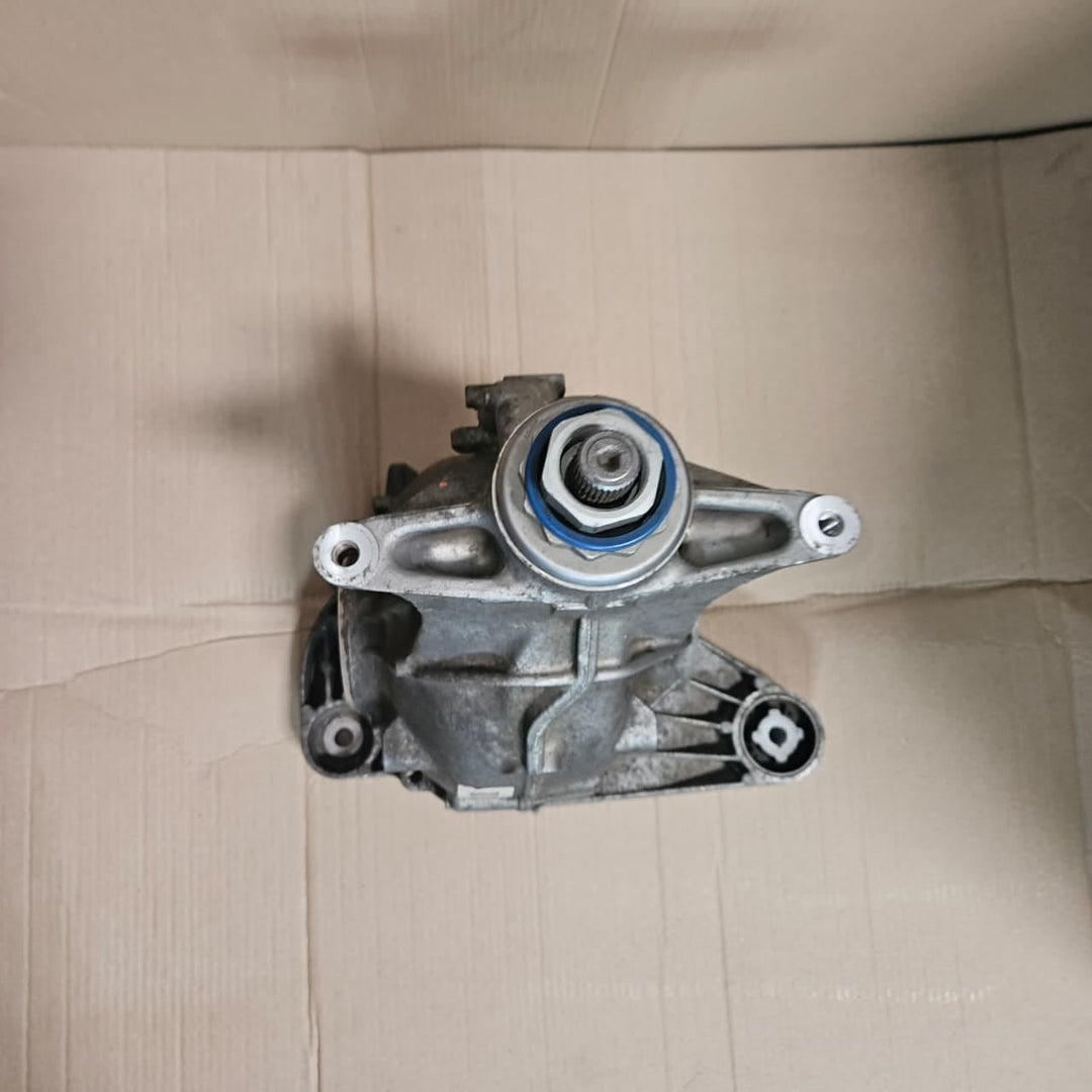 2017-2019 BMW G30 G31 540i xDrive Rear Differential 8686205 GHPA293H 2.93