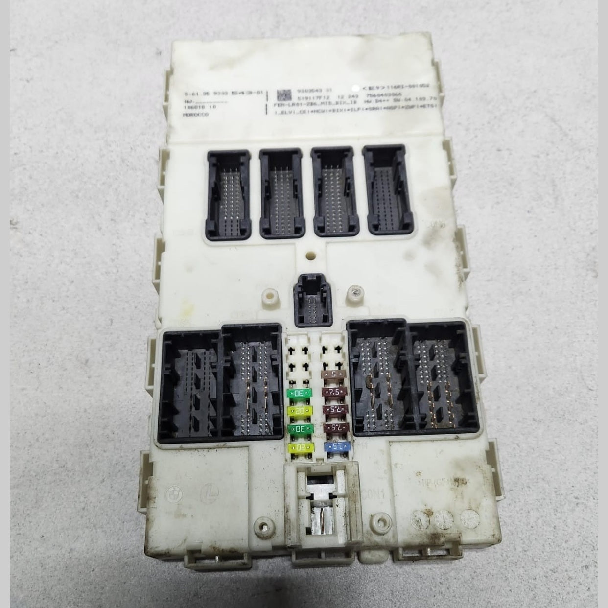 2012-2016 BMW 3 Series 320i 328i Front Body Control Module BCM 9303543