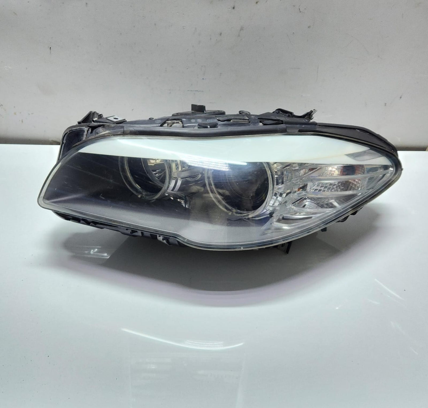 Genuine 2010-2013 BMW 5 Series Headlight  7203241 F10 F11 LHD OEM