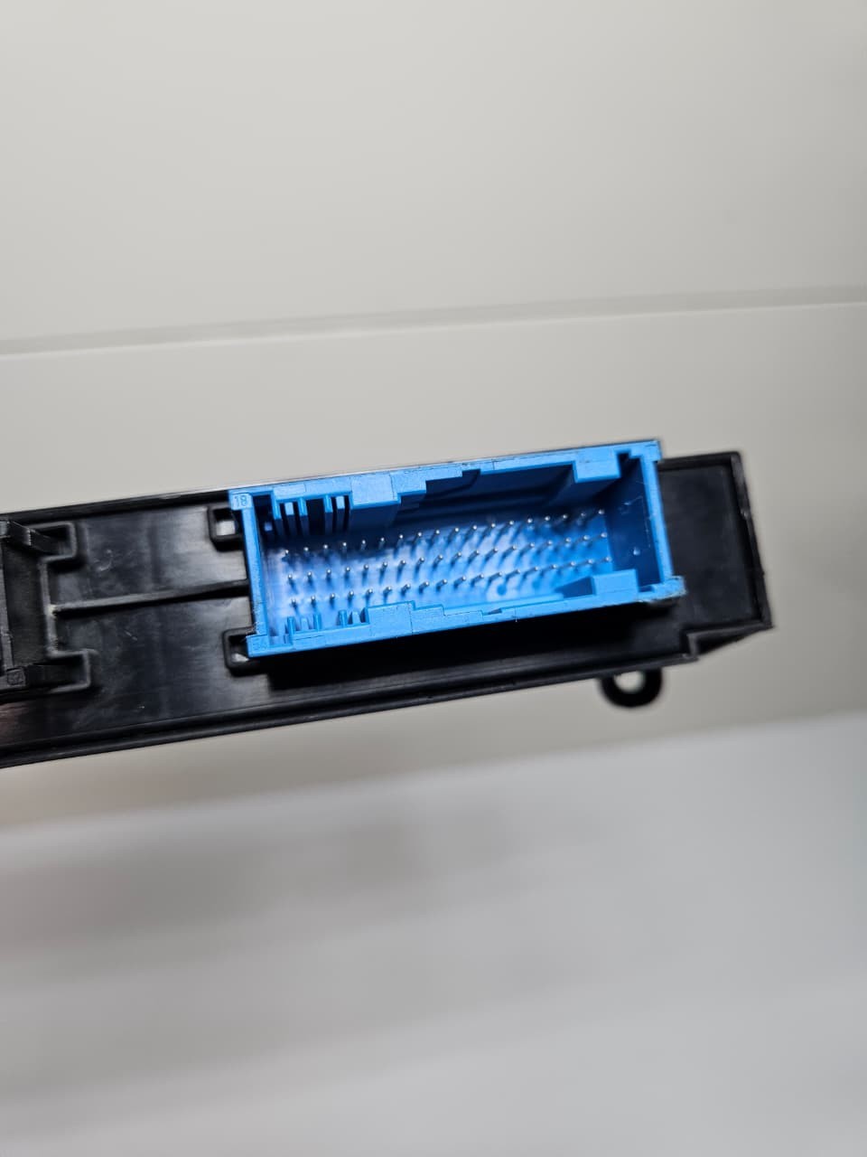 BMW F06 F07 F10 F11 F12 F13 JUNCTION BOX CONTROL MODULE UNIT ECU 9244394 OEM