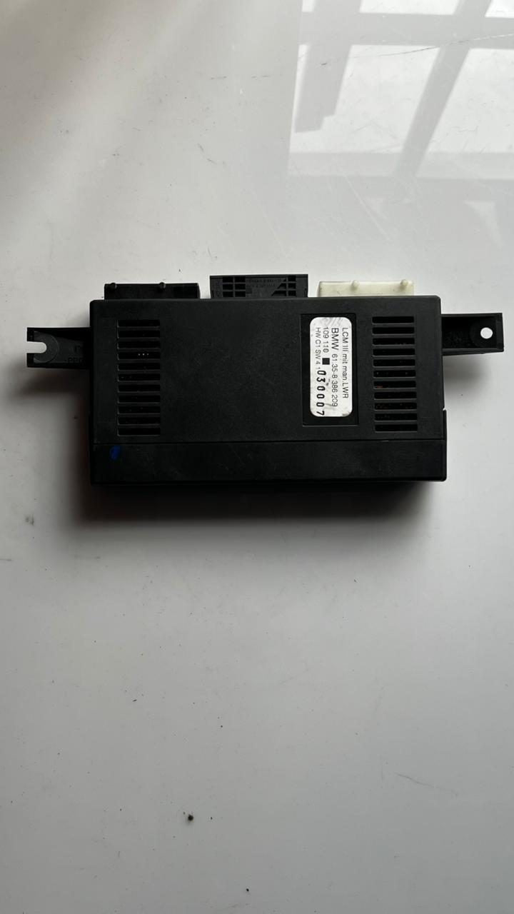2000-2006 BMW X5 Light Control Module 386209 E38 and E39 5 series