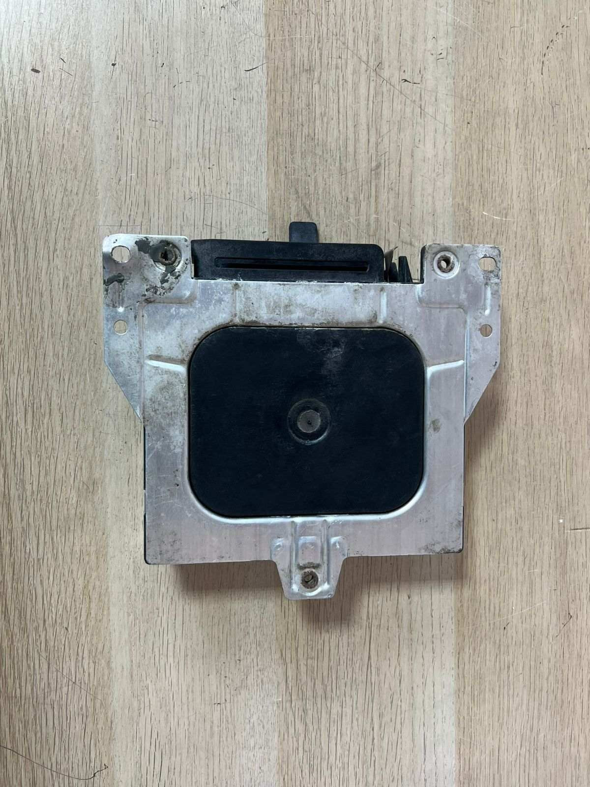 ⁣⁣⁣⁣ BMW E23 728i E24 628i E28 528i E30 328i Control Module ECU 0280001310 17064