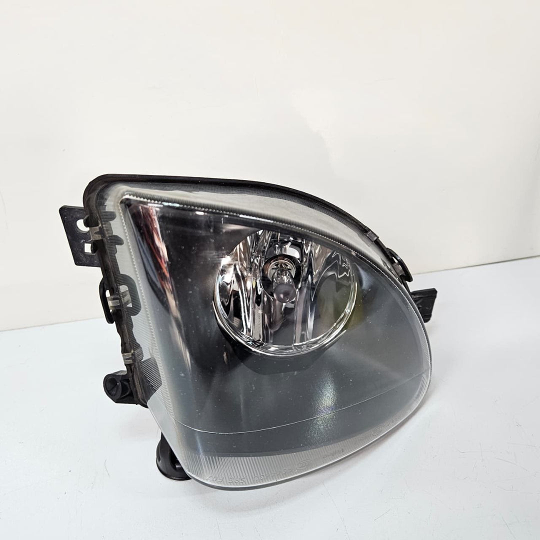 2009-2016 BMW 5 Series F10 528i 535 Right Fog Light 7216886 USED