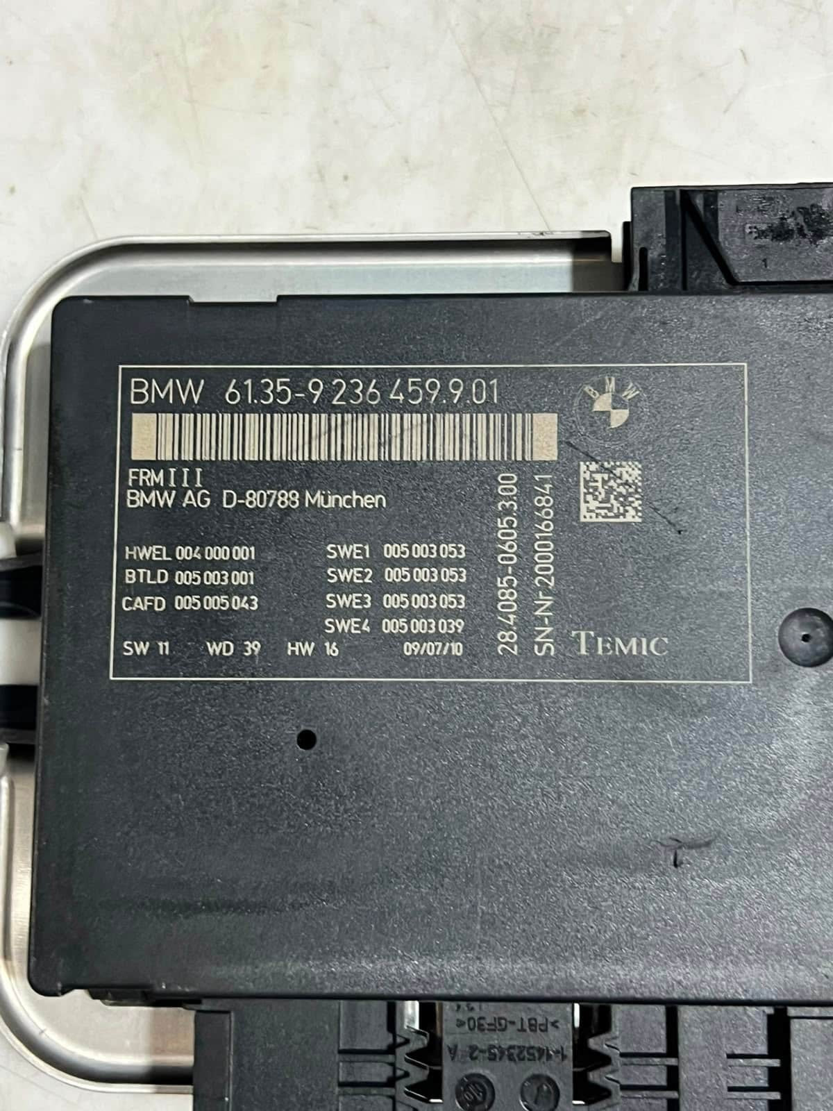 BMW 5 Series GT F07 FRM3 Footwell Light Control Module FRM3 9236459 OEM
