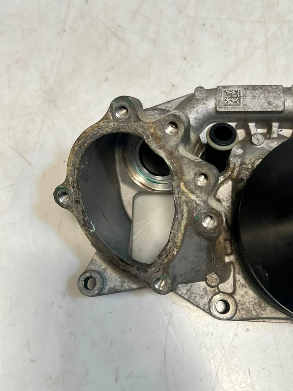 2014 BMW F20 F21 F22 F23 F30 F31 F32 F33 B47 435i Water Coolant Pump 8514458 OEM