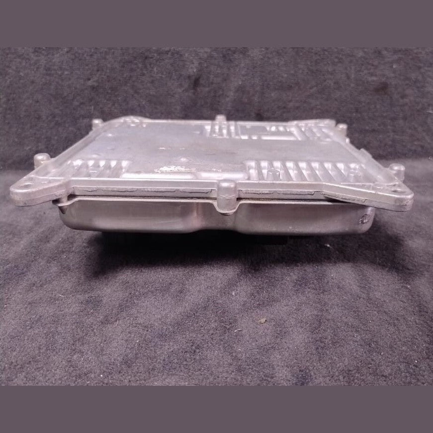 BMW X1 Series E84 2014 Engine Control Unit  ECU SET + CASE + KEY DME 8631727