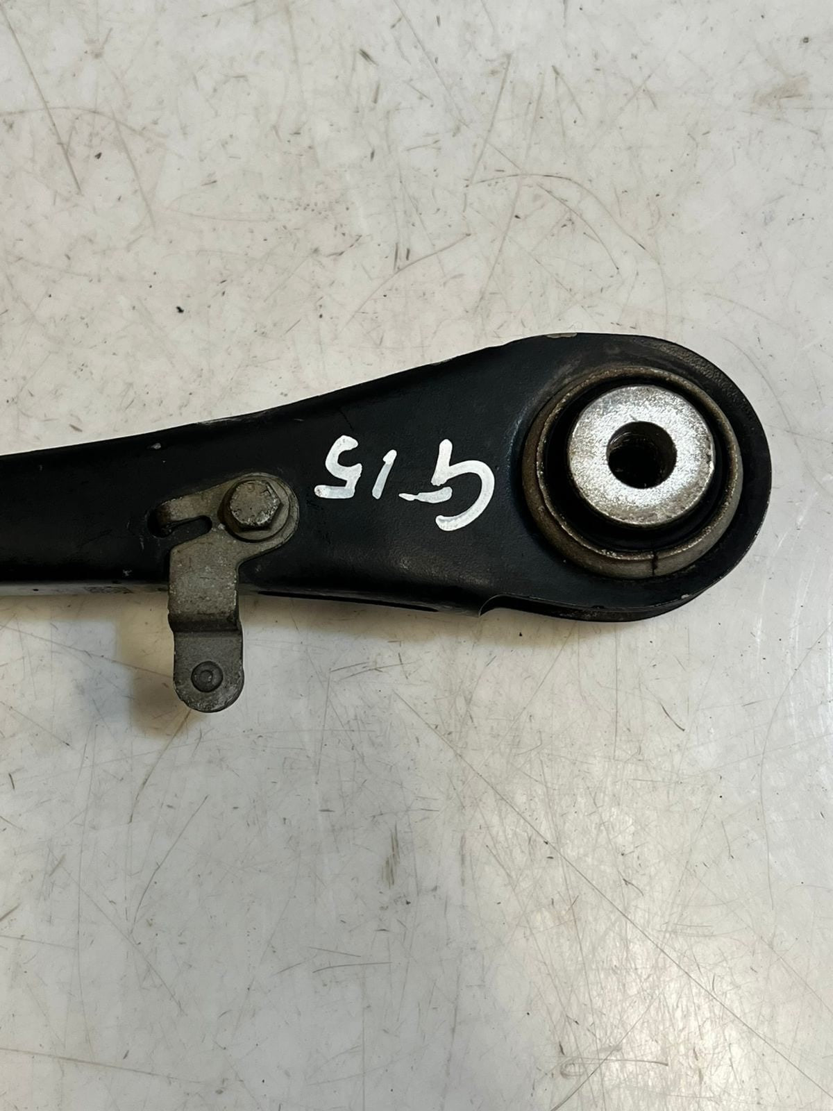 BMW 5 Series G30 G15 Rear Trailing Arm With Rubber Bushing 6893528 OEM