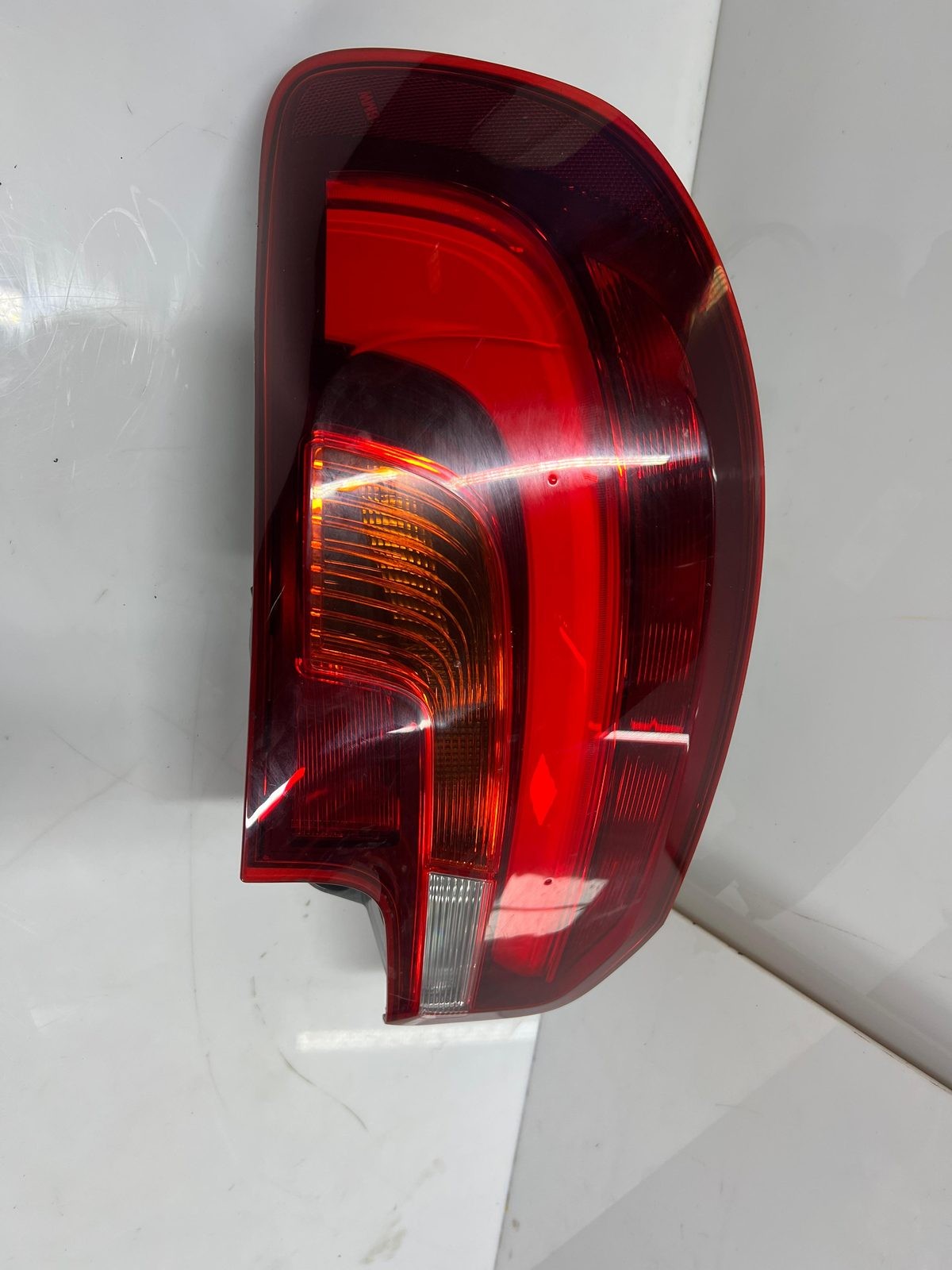 OEM BMW Rear Tail Light Assembly 7295424 Right Genuine 2' F22, F23, F87 OEM