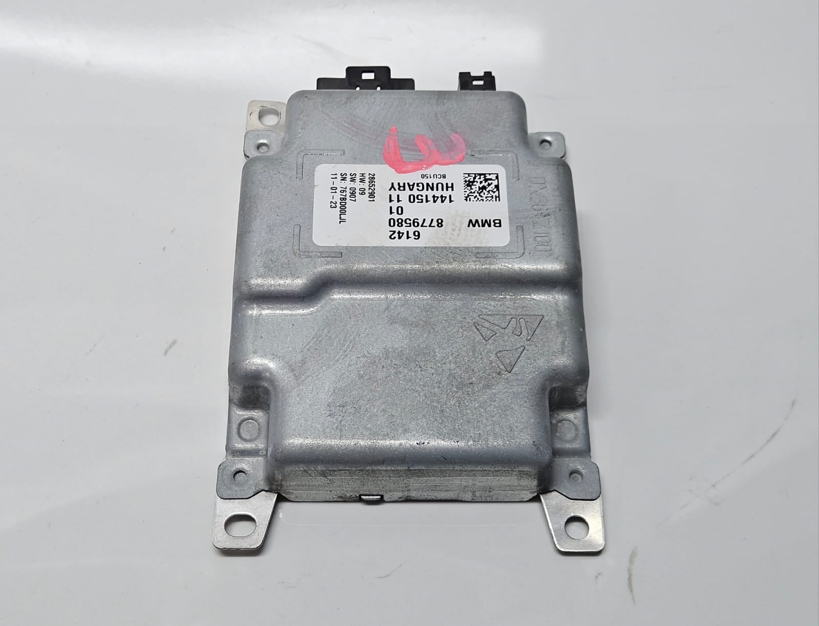 8779580-BMW G11 G12 G30 Battery Charging Module OEM