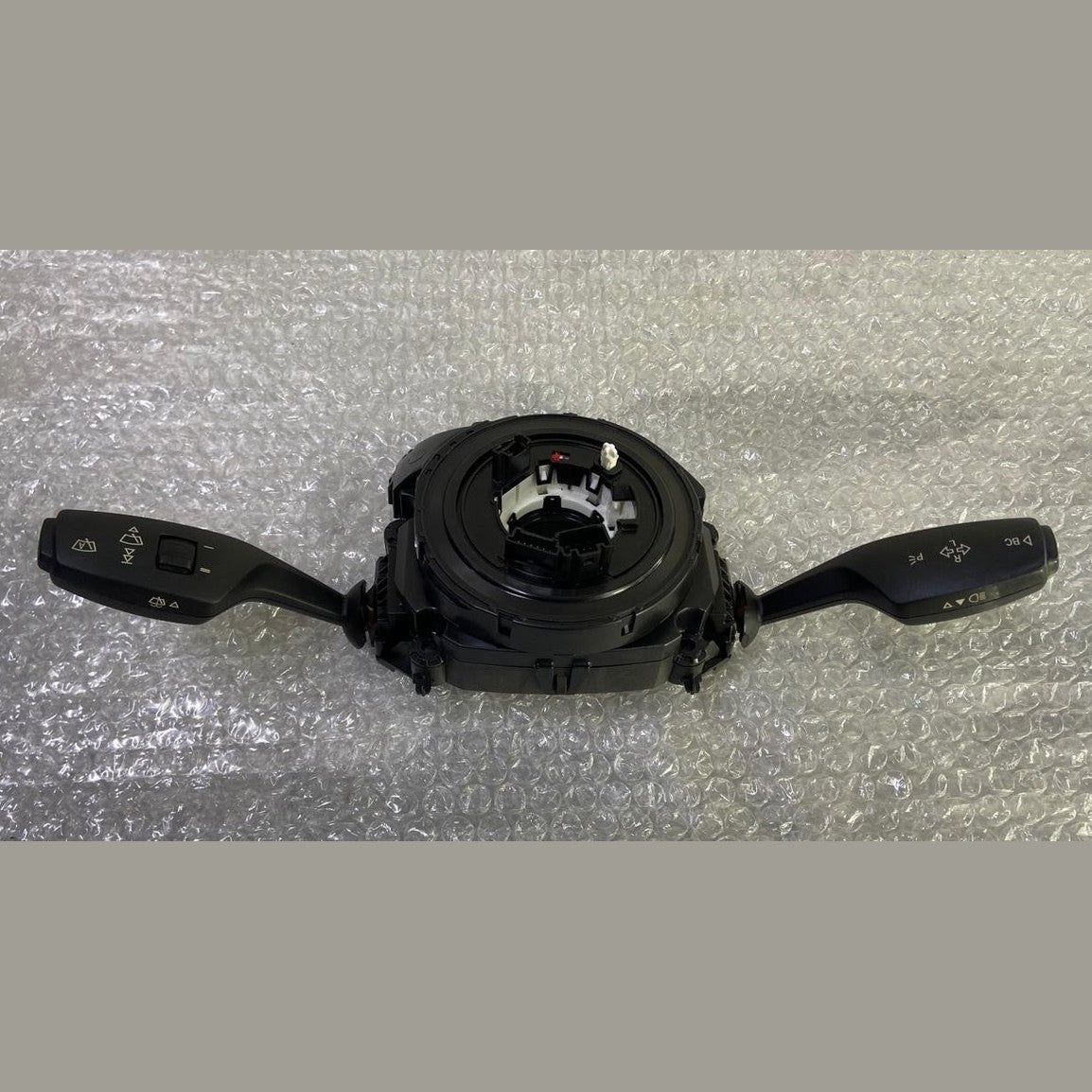 OEM BMW F30 F48 STEERING RING MULTIFUNCTION CONTROL SWITCH 9351140