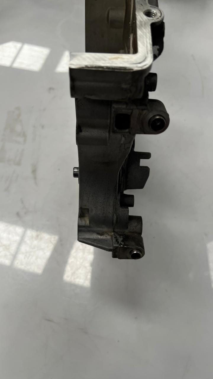 2011-2018 BMW X5 Lower Timing Cover 7553364 X5 and X6 models V8 4.4L twin 