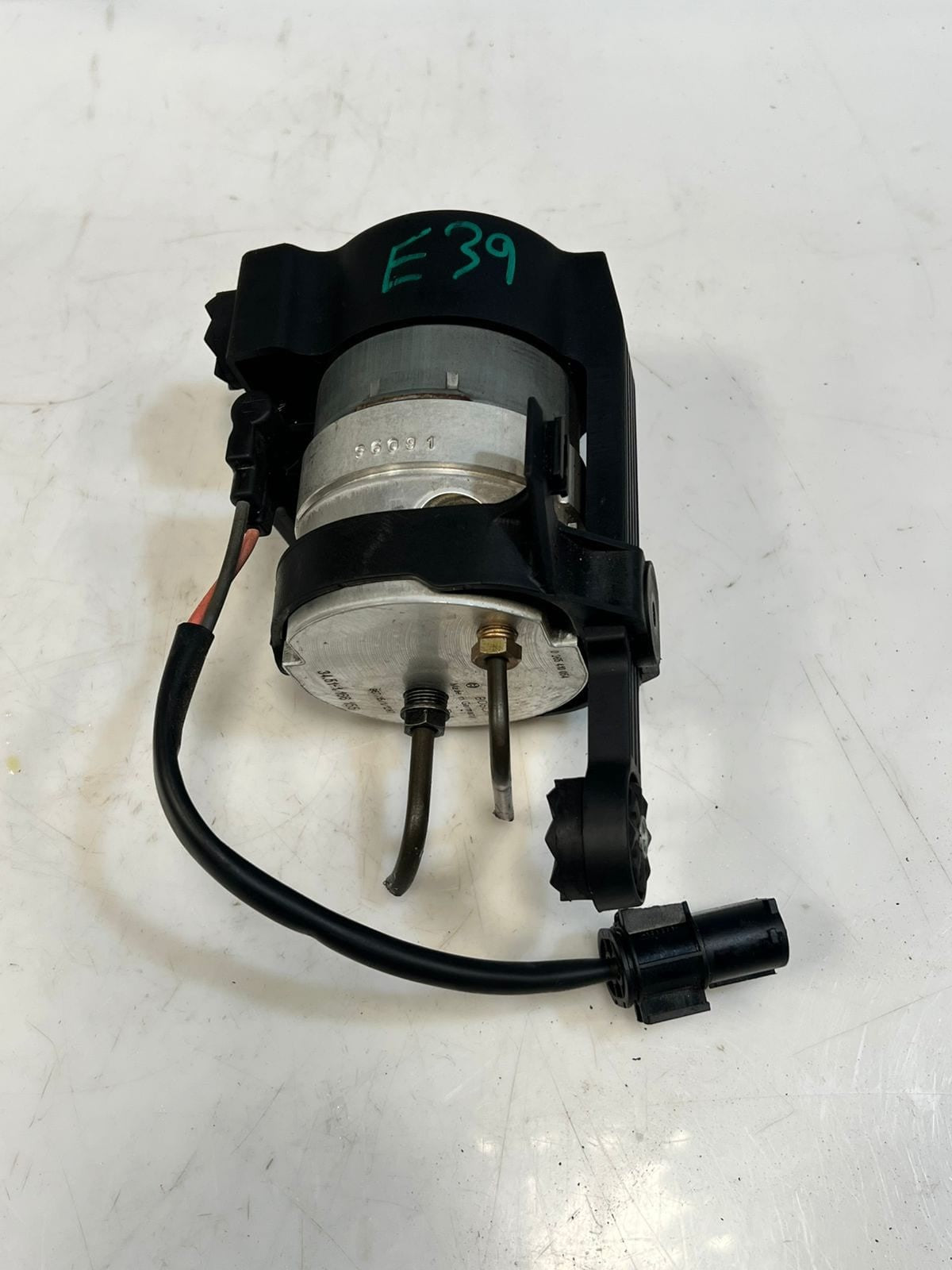 BMW E39 E38 E66 745 ABS Brake Traction Control DSC Compressor Pump OEM 1166155