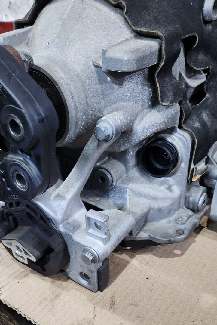 BMW 5 Series G30 G31 G38 520D B47D20A 2.0D Automatic Gearbox GA8HP50Z 7952754