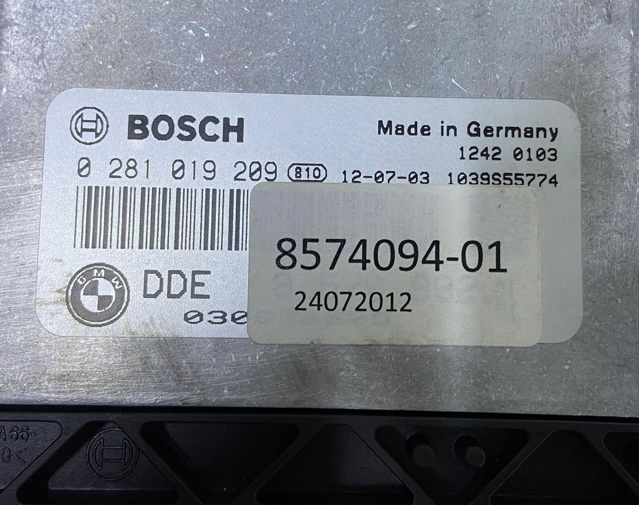 OEM BMW F20 F30 N47 ENGINE CONTROL UNIT DDE ECU SET 8574094 BOSCH
