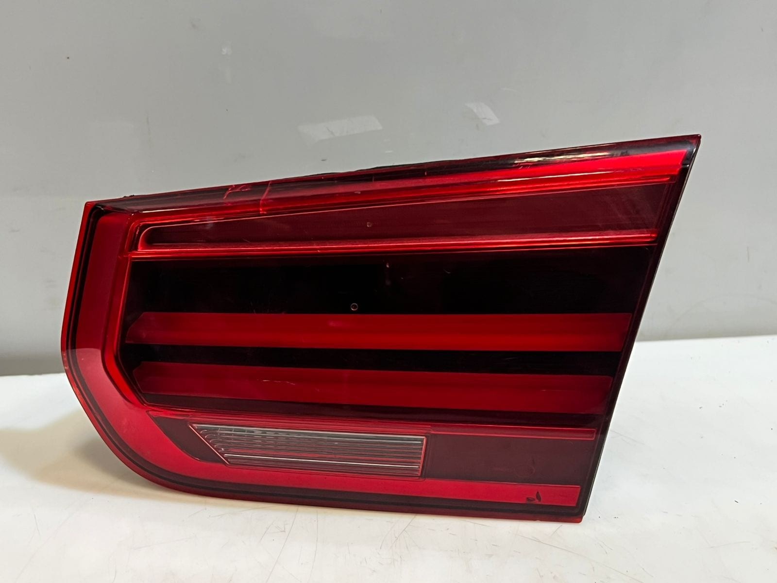 BMW 3 Series F30 F31 F35 LCI F80 M3 Rear Inner Tail Light Right 7369120 OEM