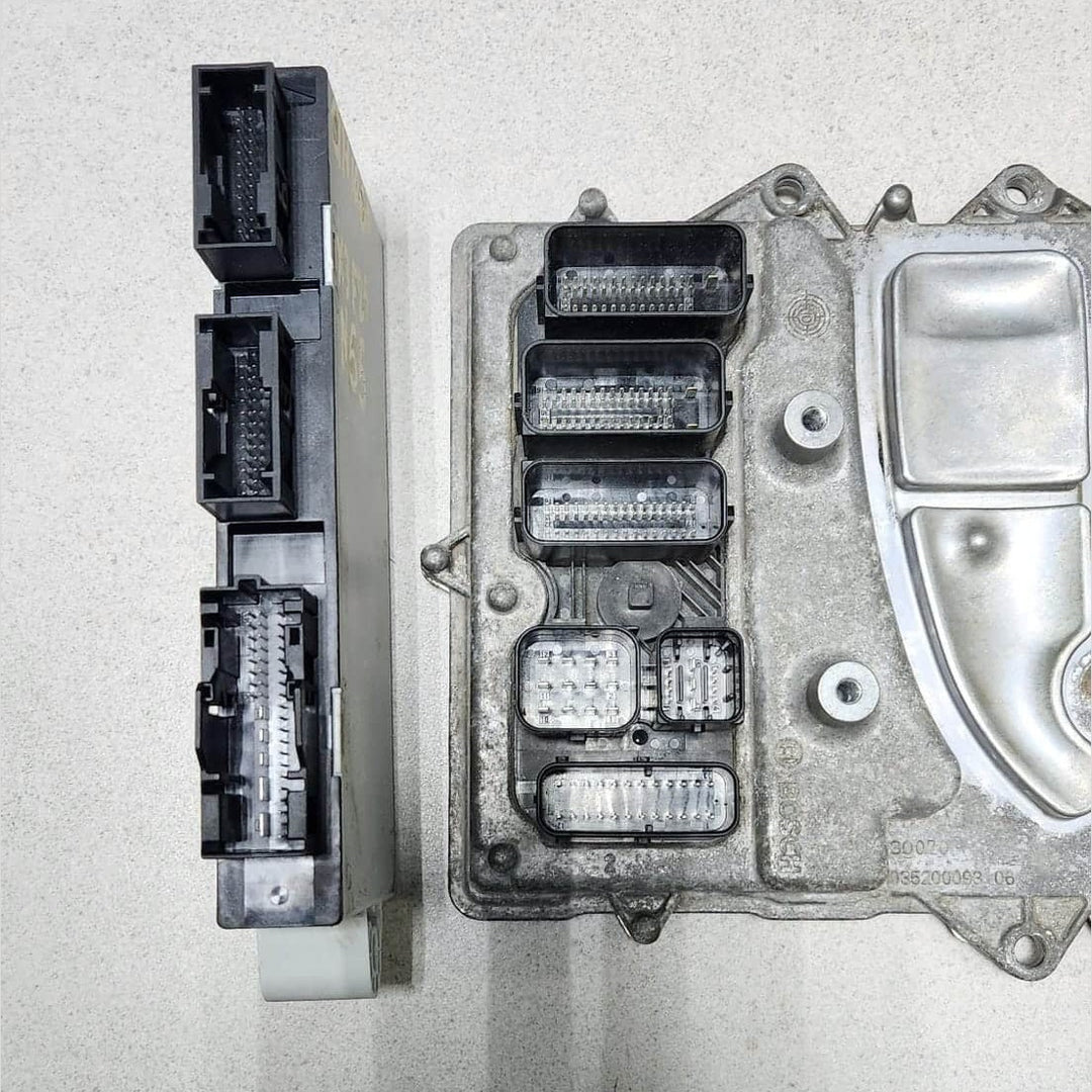 2012-2015 BMW 640i Engine Control Module 7638781 640i and X3 F25