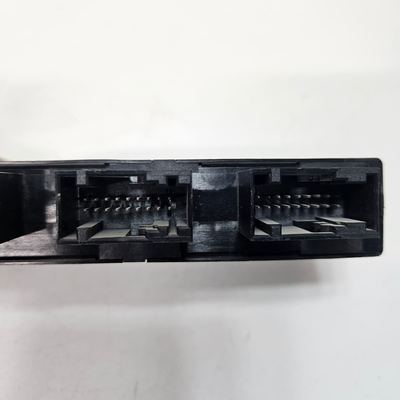 2006-2010 BMW X5 E60 E61 E63 E64 M6 Parking Distance Control Module 9185139
