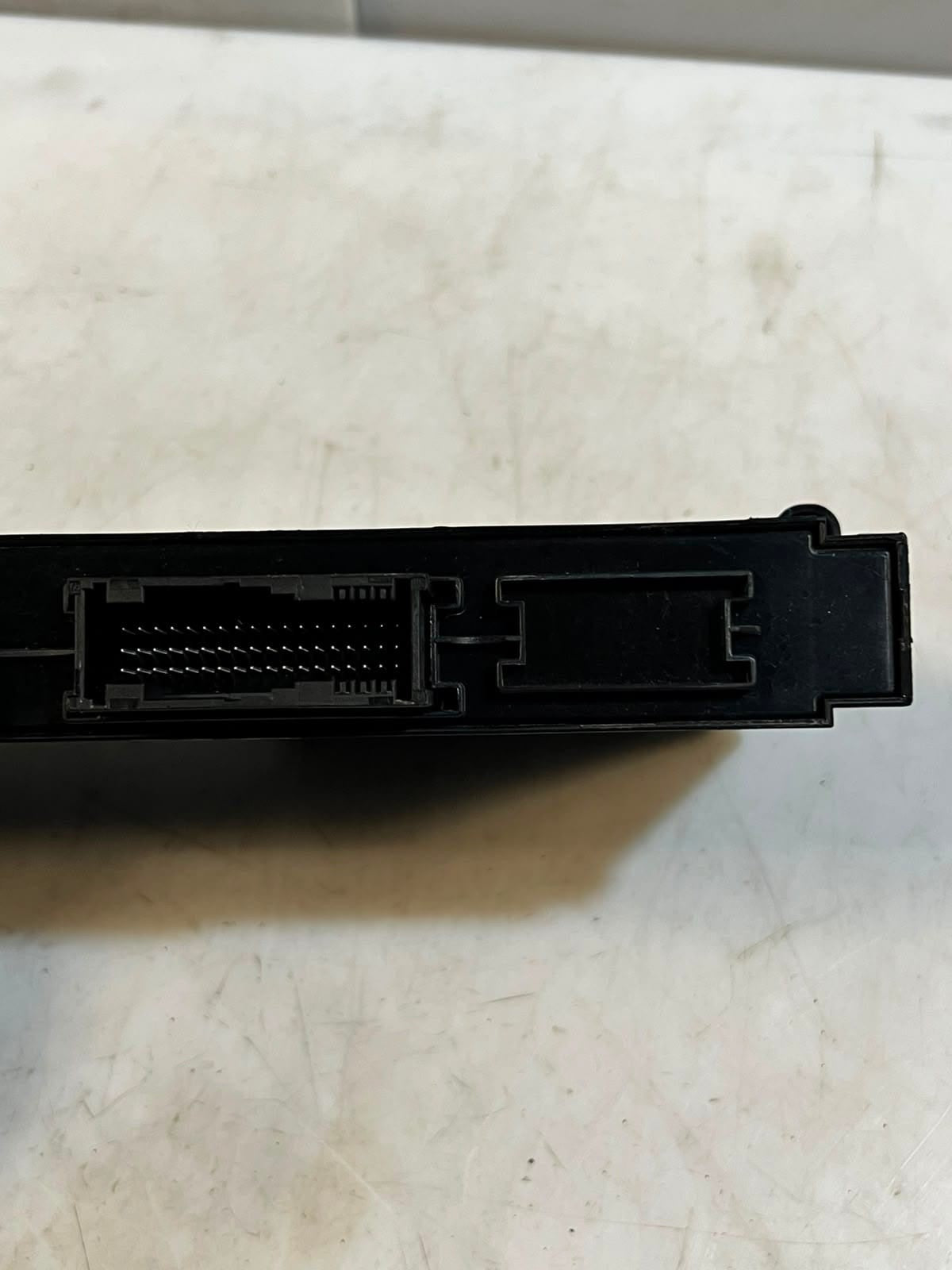 2010-2015 BMW X1 E84 COMFORT / Body Control Module BCM 9286785 OEM