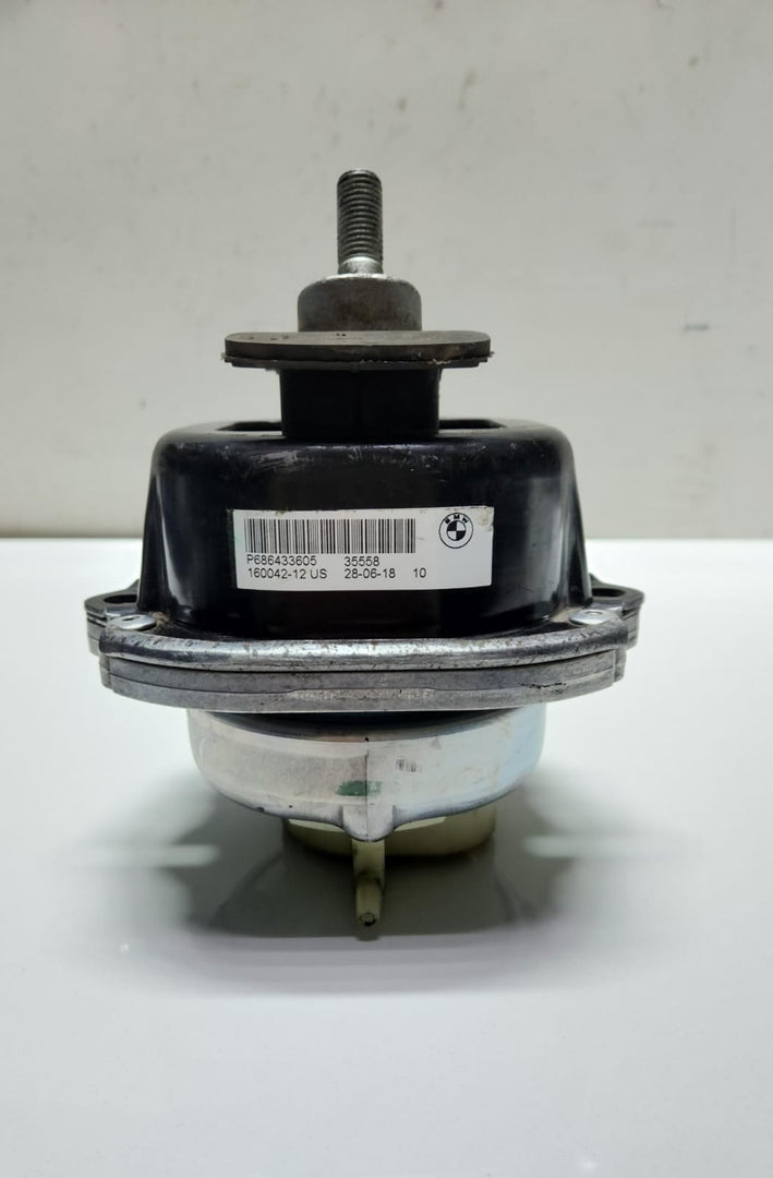 2013-2018 BMW X5 Right Engine Mount 6864336 X5 F15 OEM