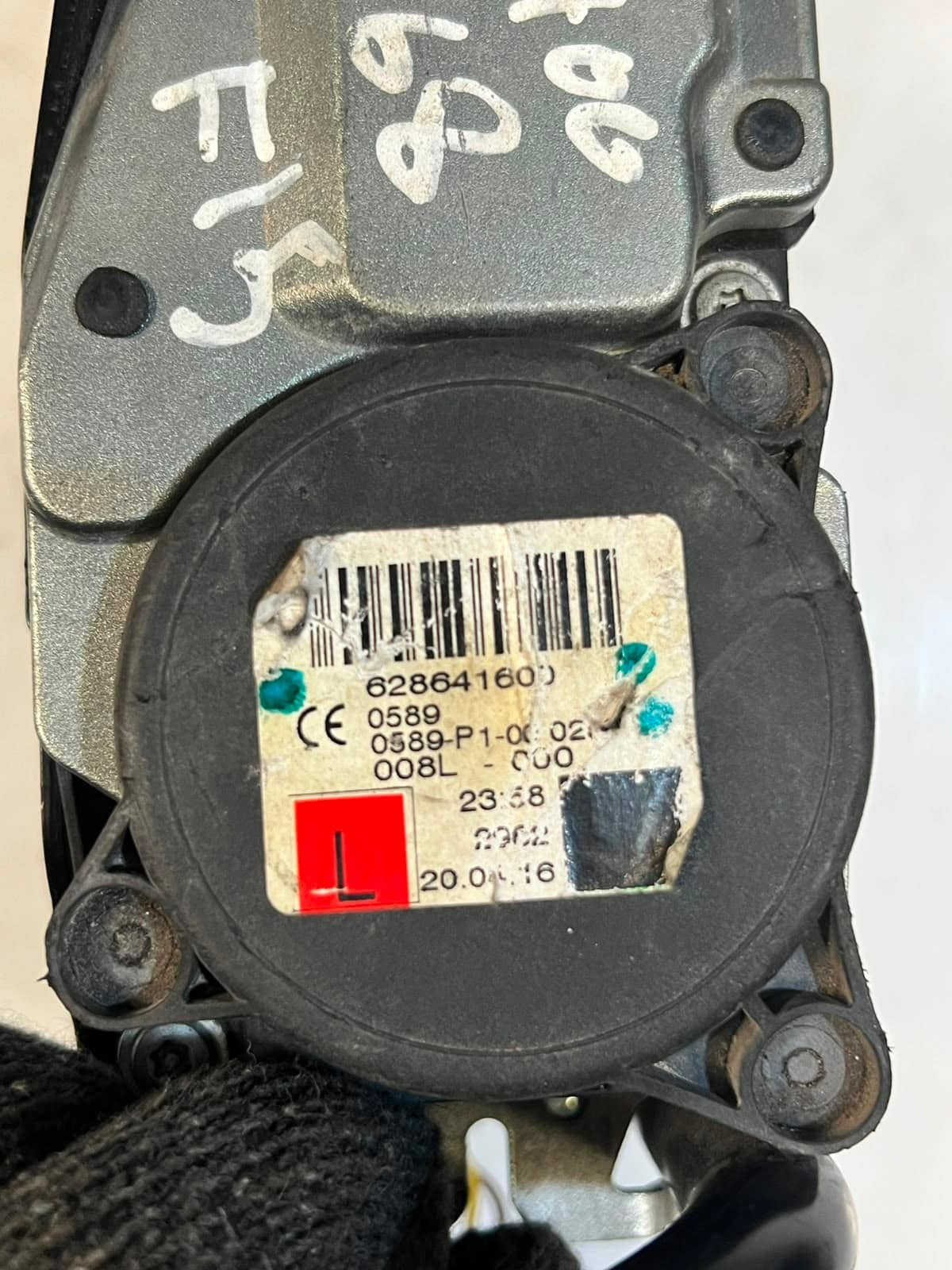 2013-2018 BMW X5 F15 X6 F16 Front LEFT Seat Belt 628641600 OEM